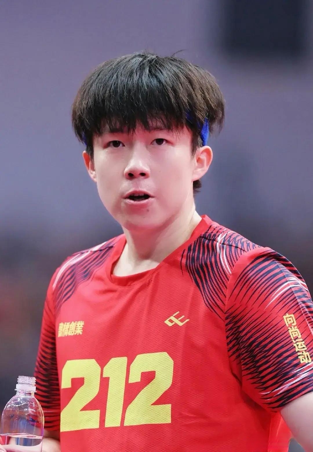 包含球员个人表现亮眼，为球队赢得关键战役的词条