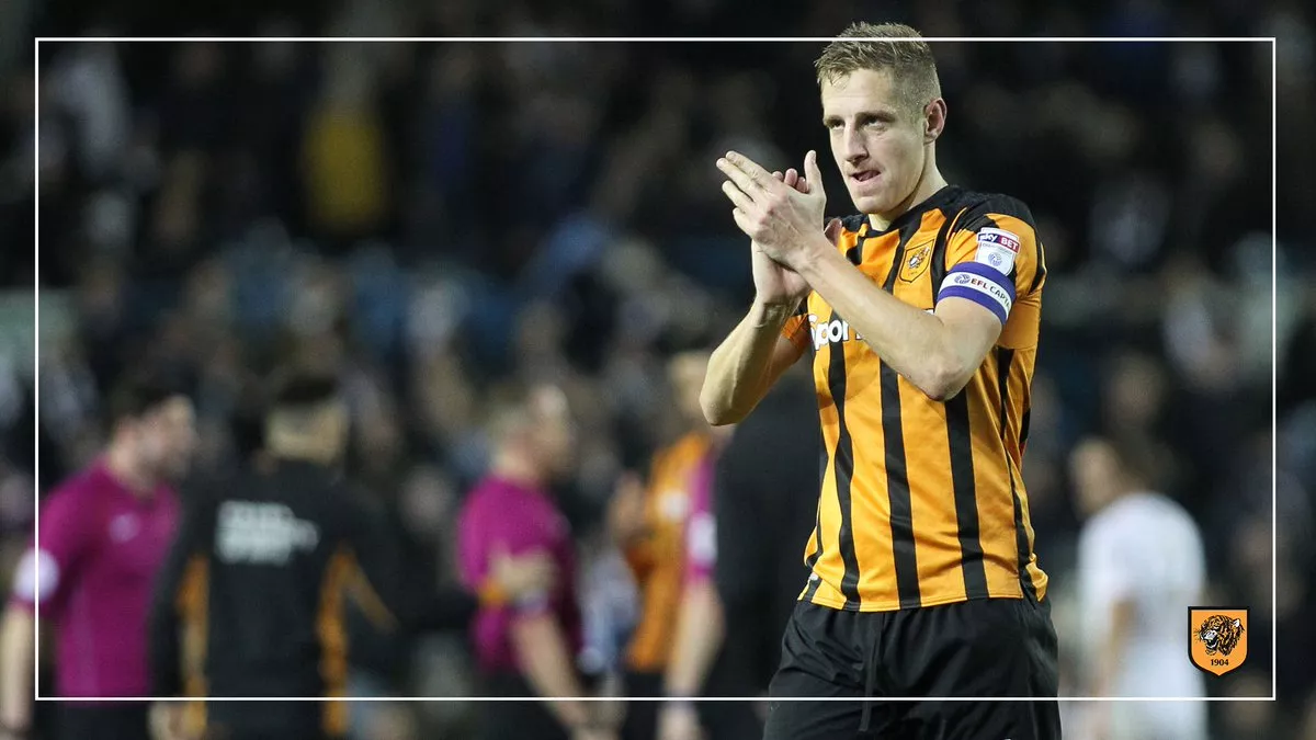 包含沃特福德继续两连胜，客场击败占士公园流浪者的词条