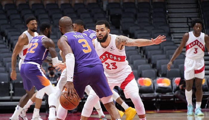 关于吉林队逆转上海队，保罗统治全场的信息