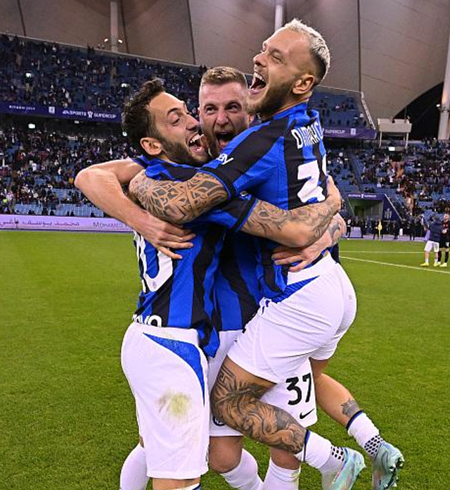 包含桑普多利亚迎战国米，胜负难料的词条