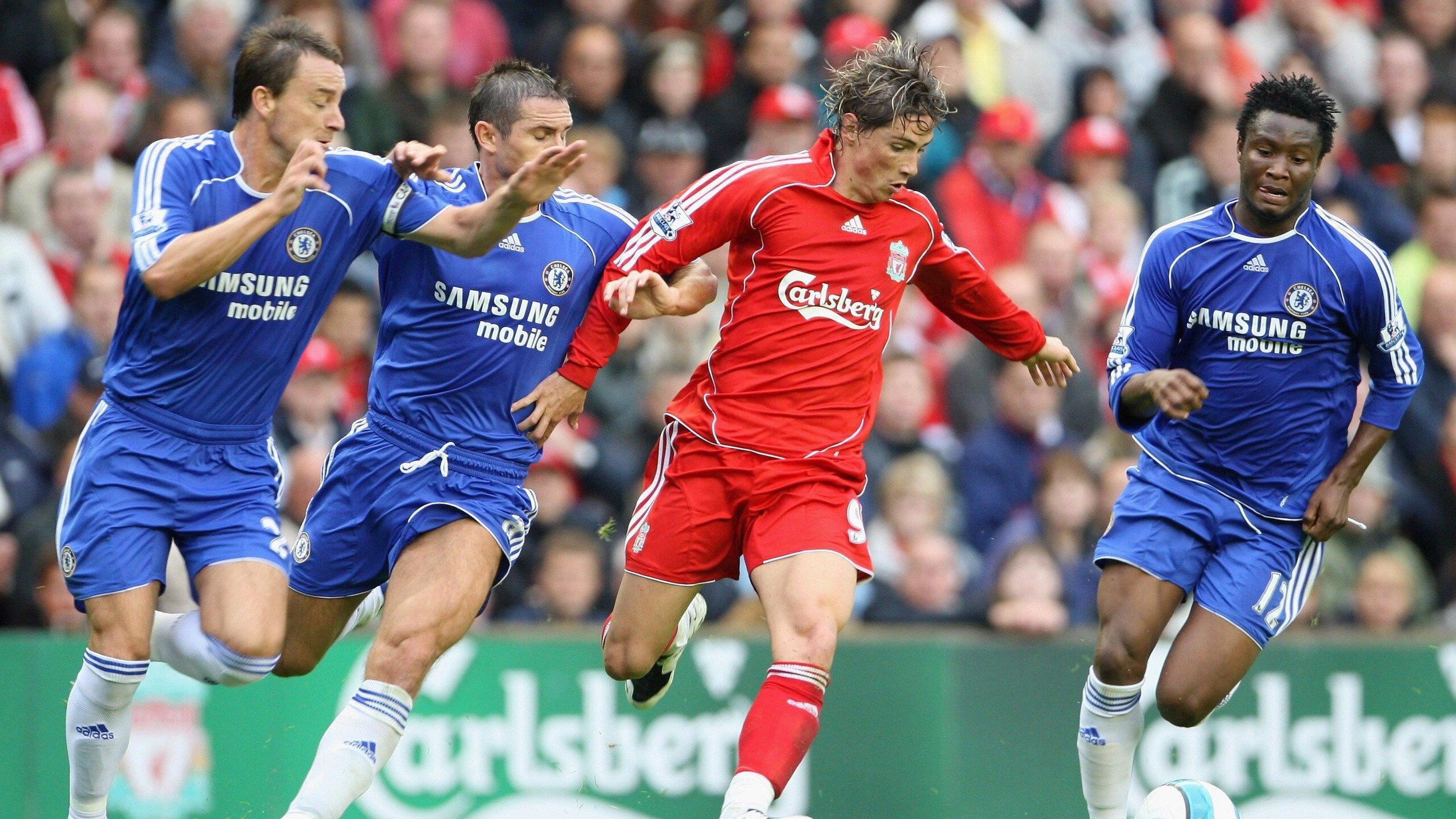 赛道上的永恒一瞬，迪亚斯在F1年度争冠之夜的制胜传奇