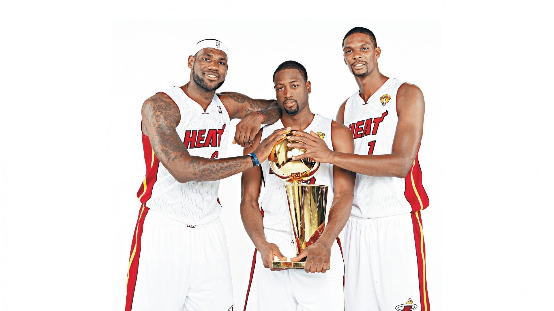 东决关键战之夜，阿什拉夫关键战不手软